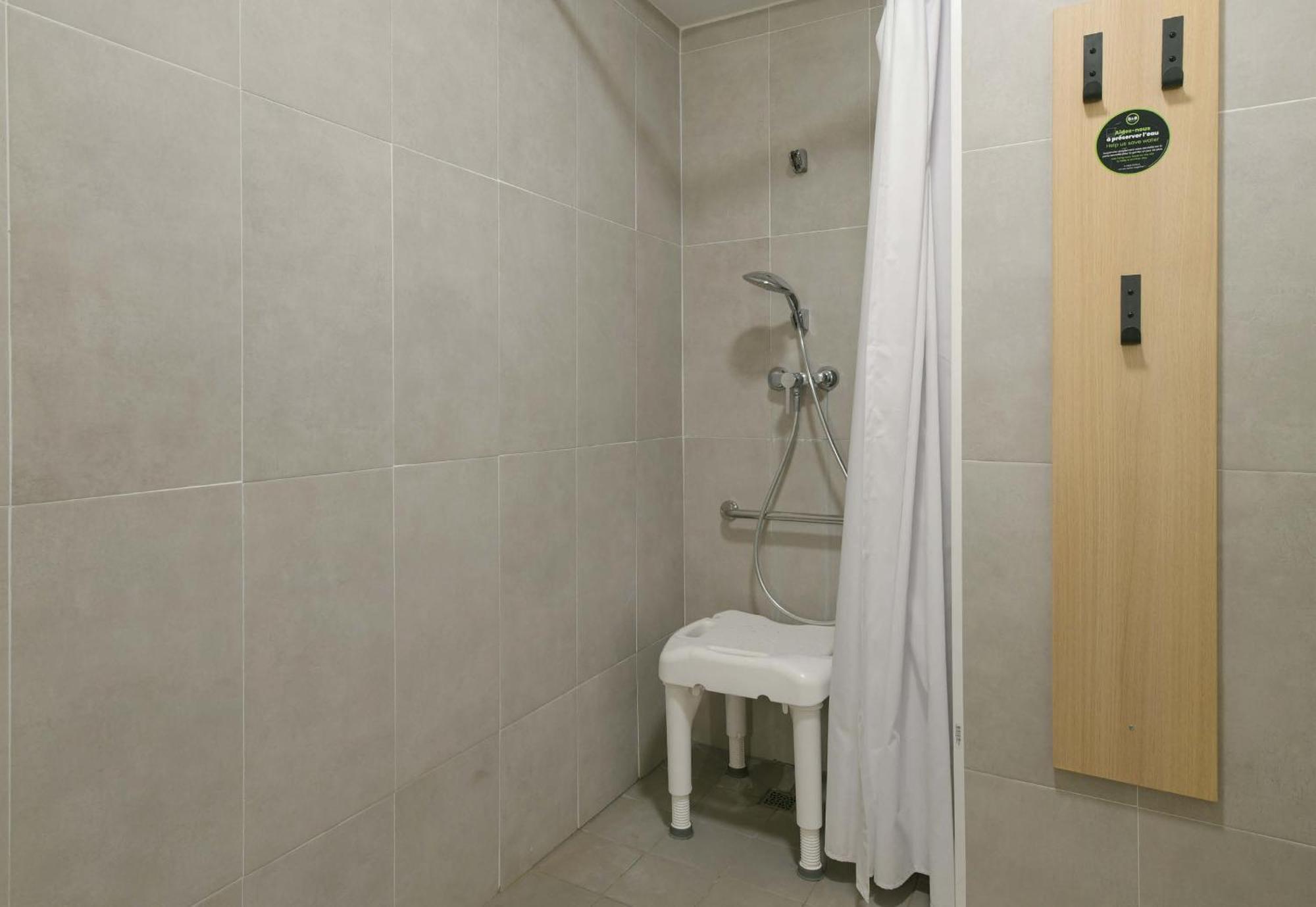 B&B Hotel Le Mans Nord 2 Saint-Saturnin  Zewnętrze zdjęcie